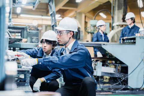 工場の労働環境の課題と働きやすい職場づくりを解説