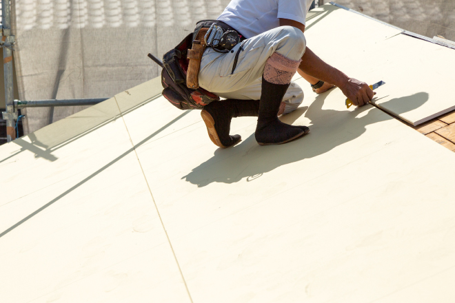 倉庫のトタン屋根を張り替え・補修するタイミング