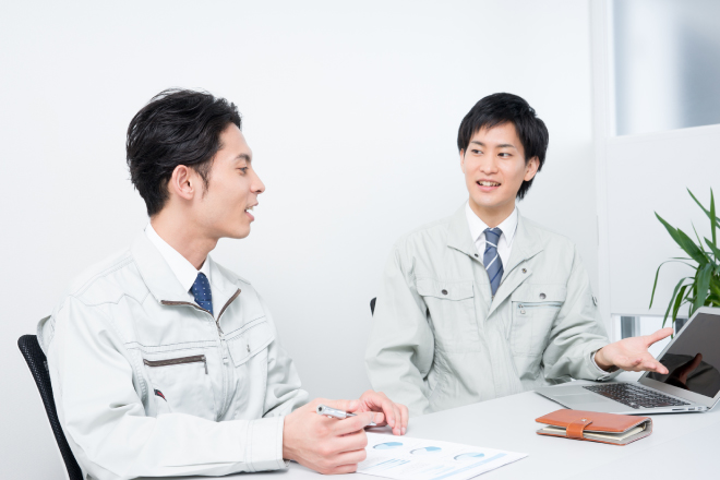 倉庫のトタン屋根工事を依頼する業者の選び方